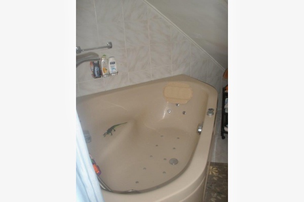 Penzion pod �pi��kem - �umava  - koupelna v apartm�nu - hydromas�n� vana
